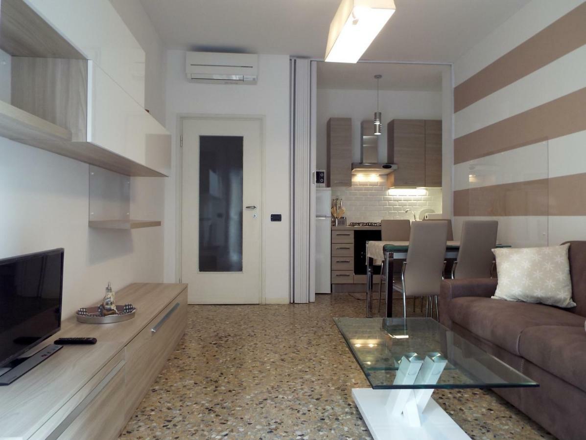 Lacaralele Apartment Milão Exterior foto